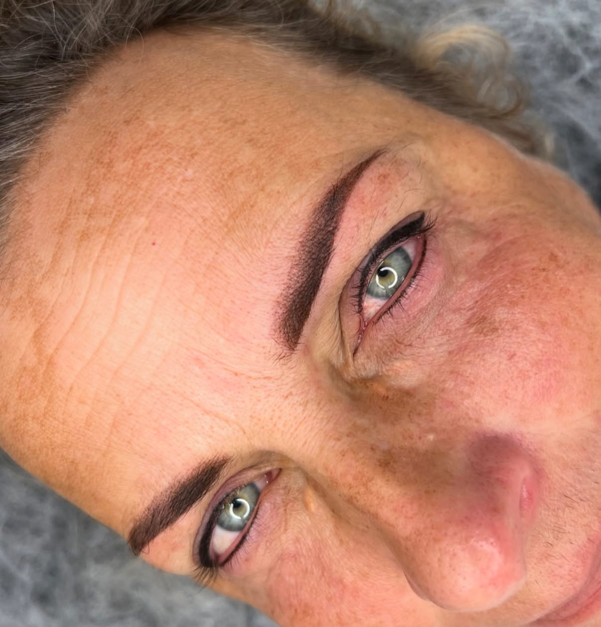 Odświeżenie Makijażu